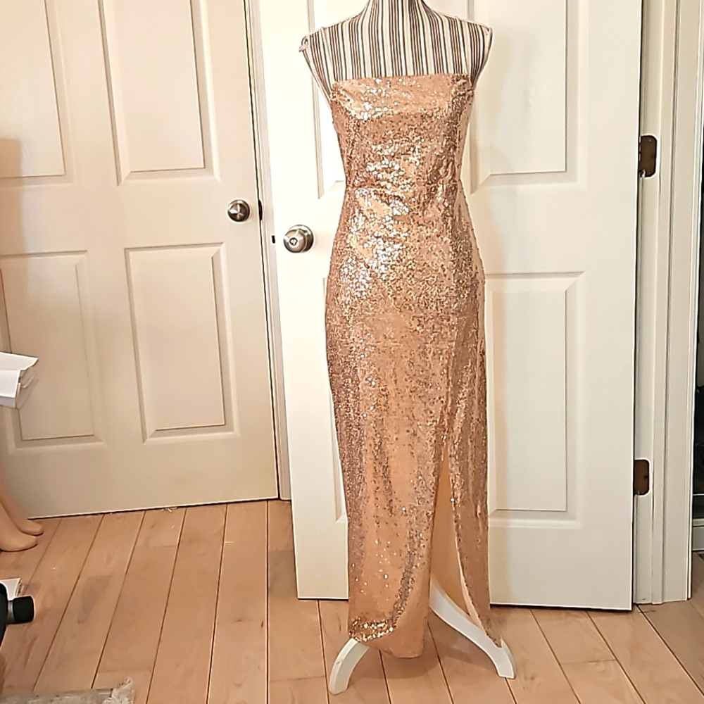 Justify Women Sequin Spaghetti straps Maxi Dress Rose Gold Size M